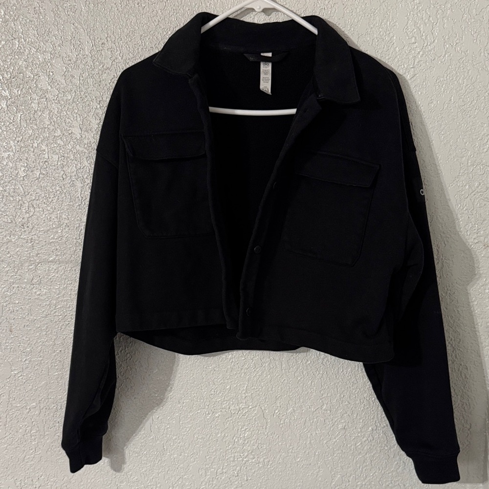 ALO Yoga Black Cropped Utility Jacket